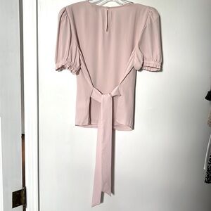 Express puff sleeve blouse